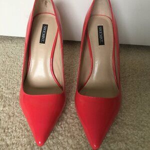 Shoe Mint Hot Pink Patent Barbie Heels - size 8.5